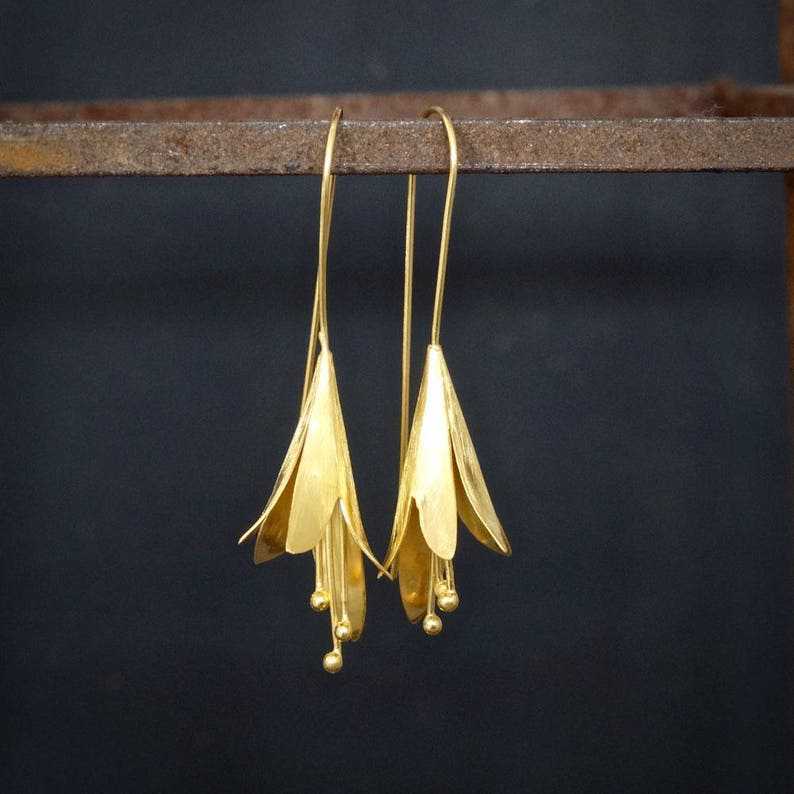 Petunia Flower Pendant Earrings