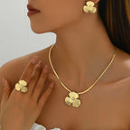 Elegant Occasion Gold Set