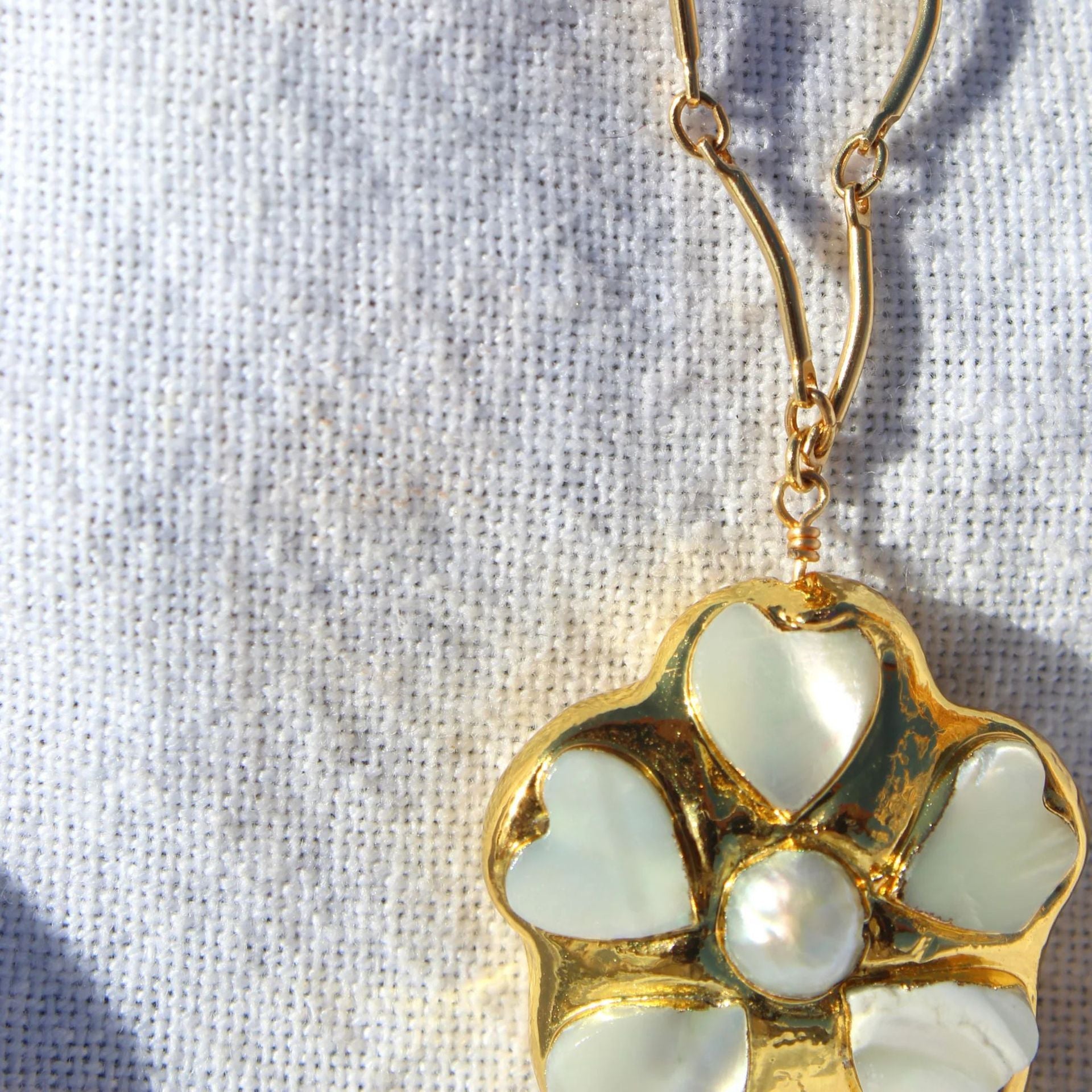 Freshwater Flower Pearl Necklace