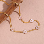 Gold Blade Flower Chain Necklace