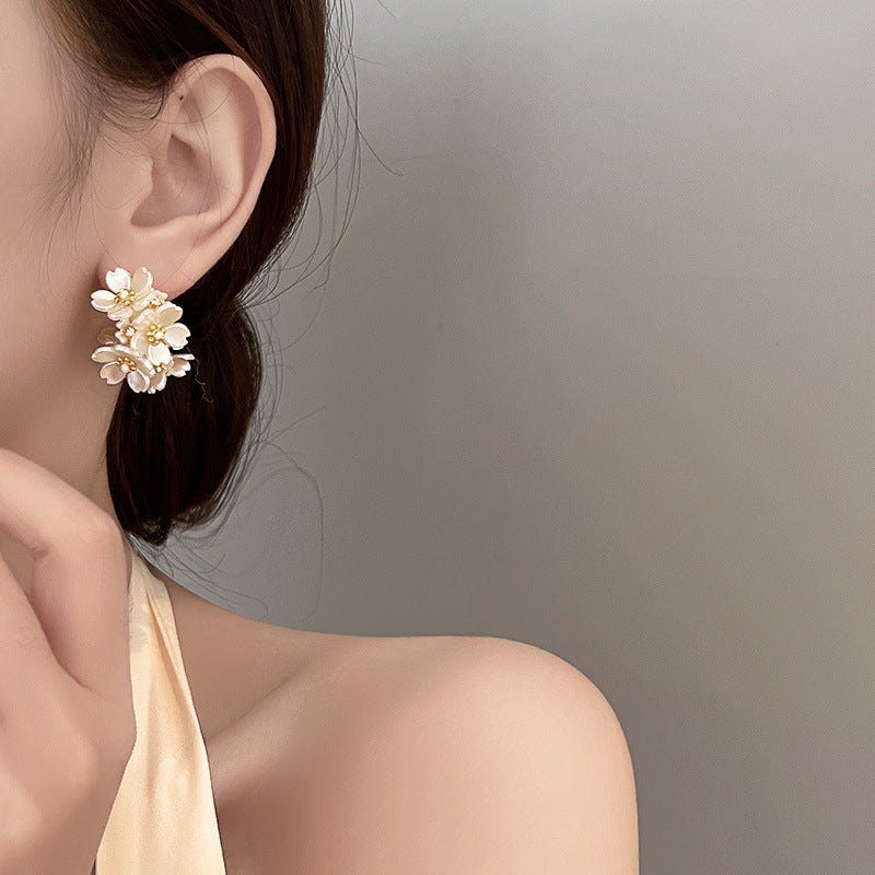 Elegant Flower Earrings