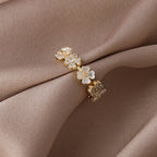 Small Zircon Flower Shell Ring