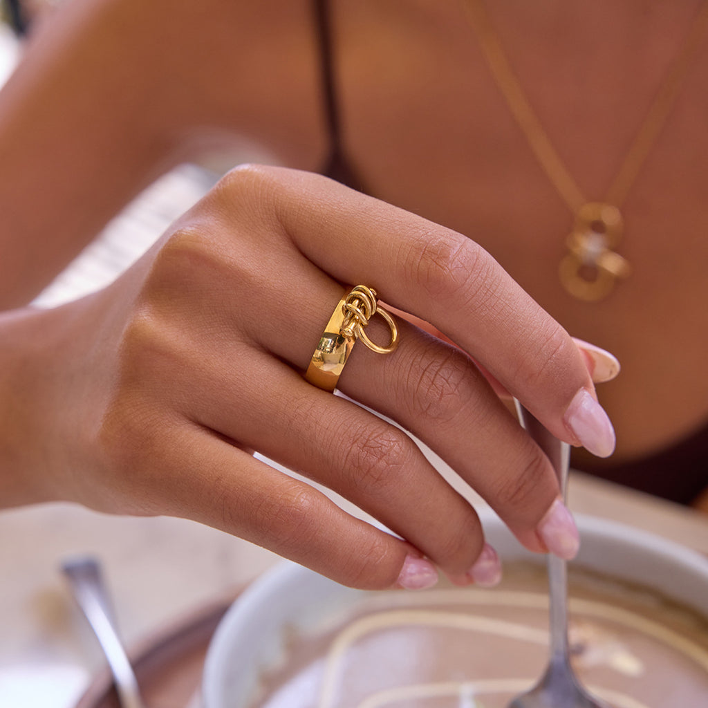 Classic Style Gold Ring