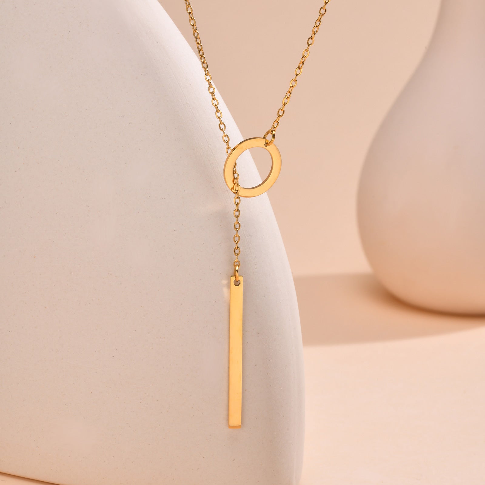 Cross Chain Round Ring Necklace