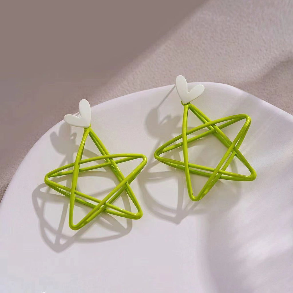 Asymmetric Eardrop Earrings