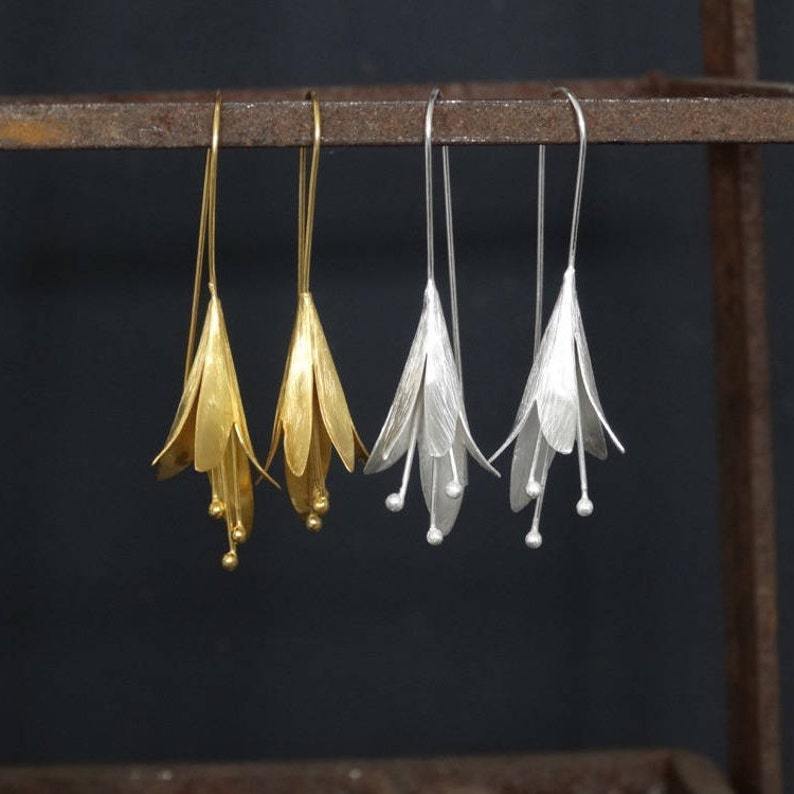 Petunia Flower Pendant Earrings