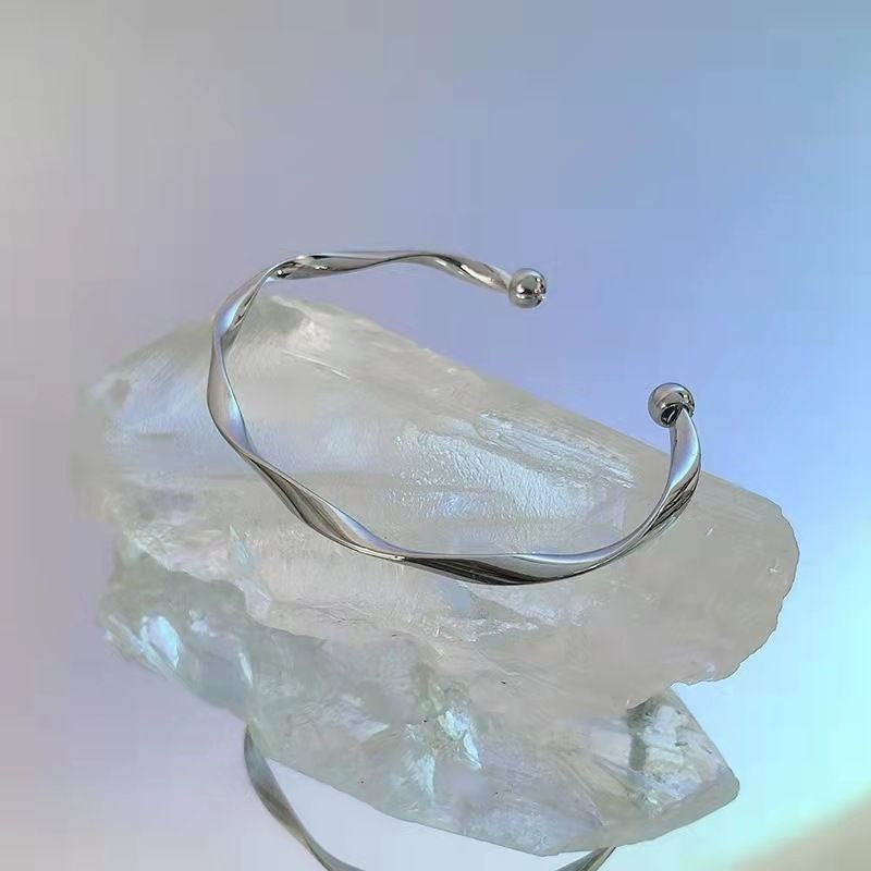 Mobius Bracelet
