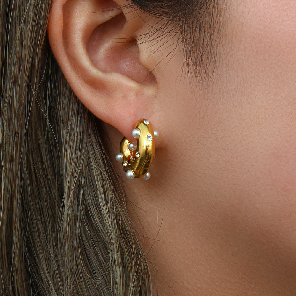 C-Shaped Gold Earrings