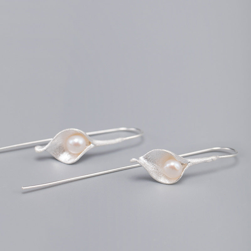 Silver Pearl Flower Earrings