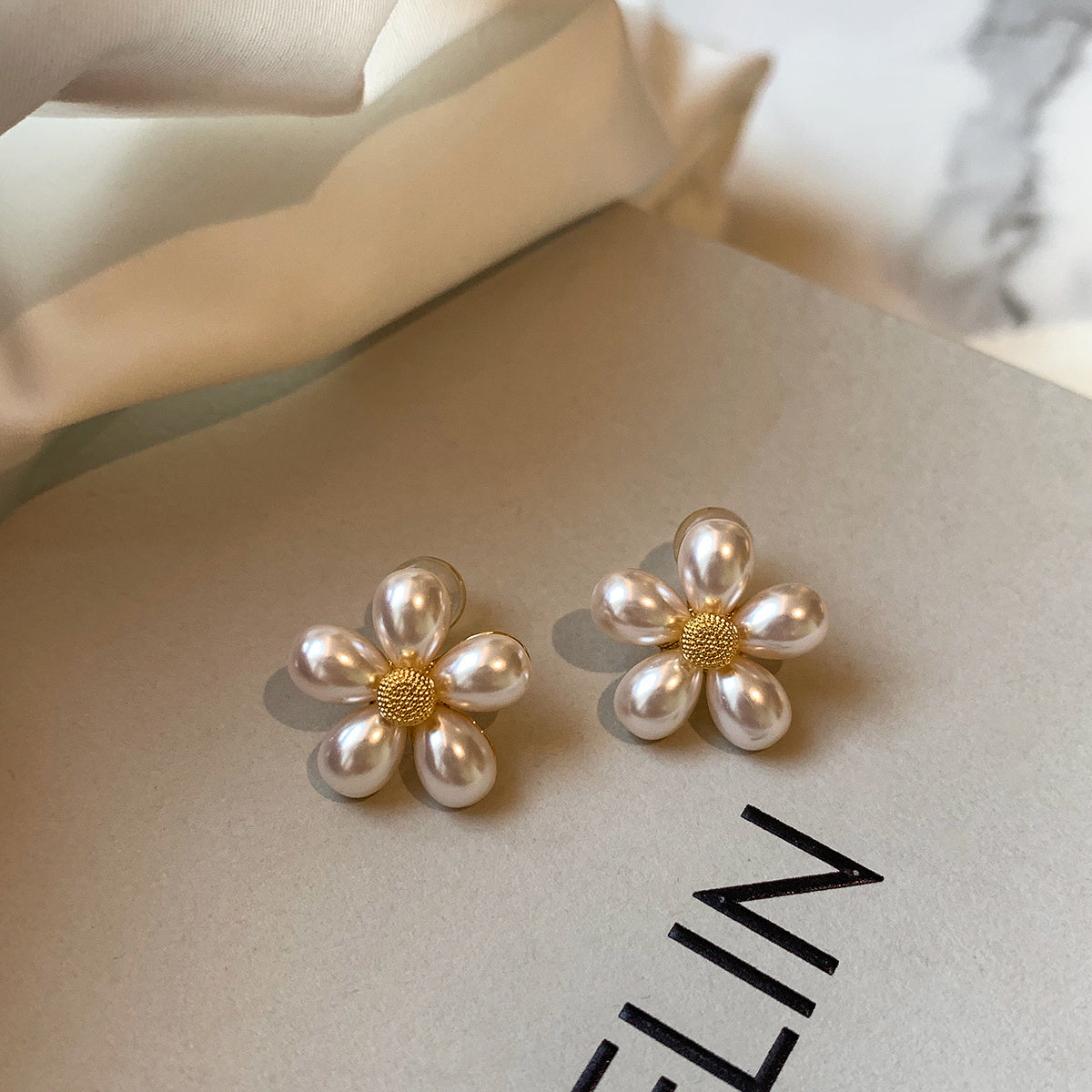 Sterling Silver Flower Pearl Earrings