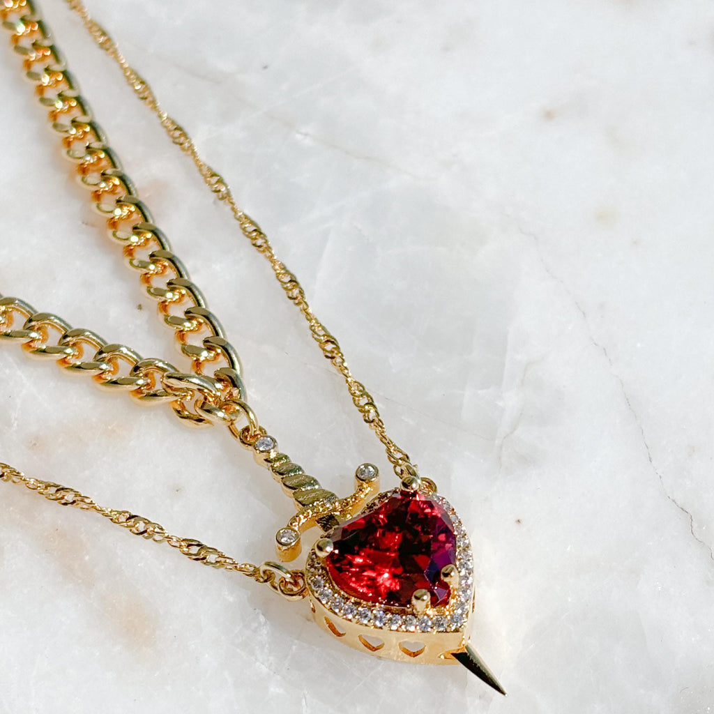 Arrow & The Heart Necklace Set