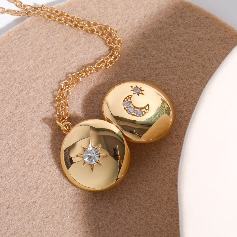 Shell Stainless Steel Album Necklaces