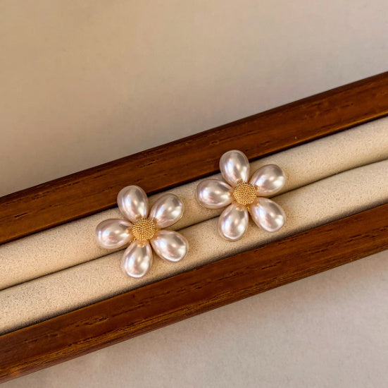 Sterling Silver Flower Pearl Earrings