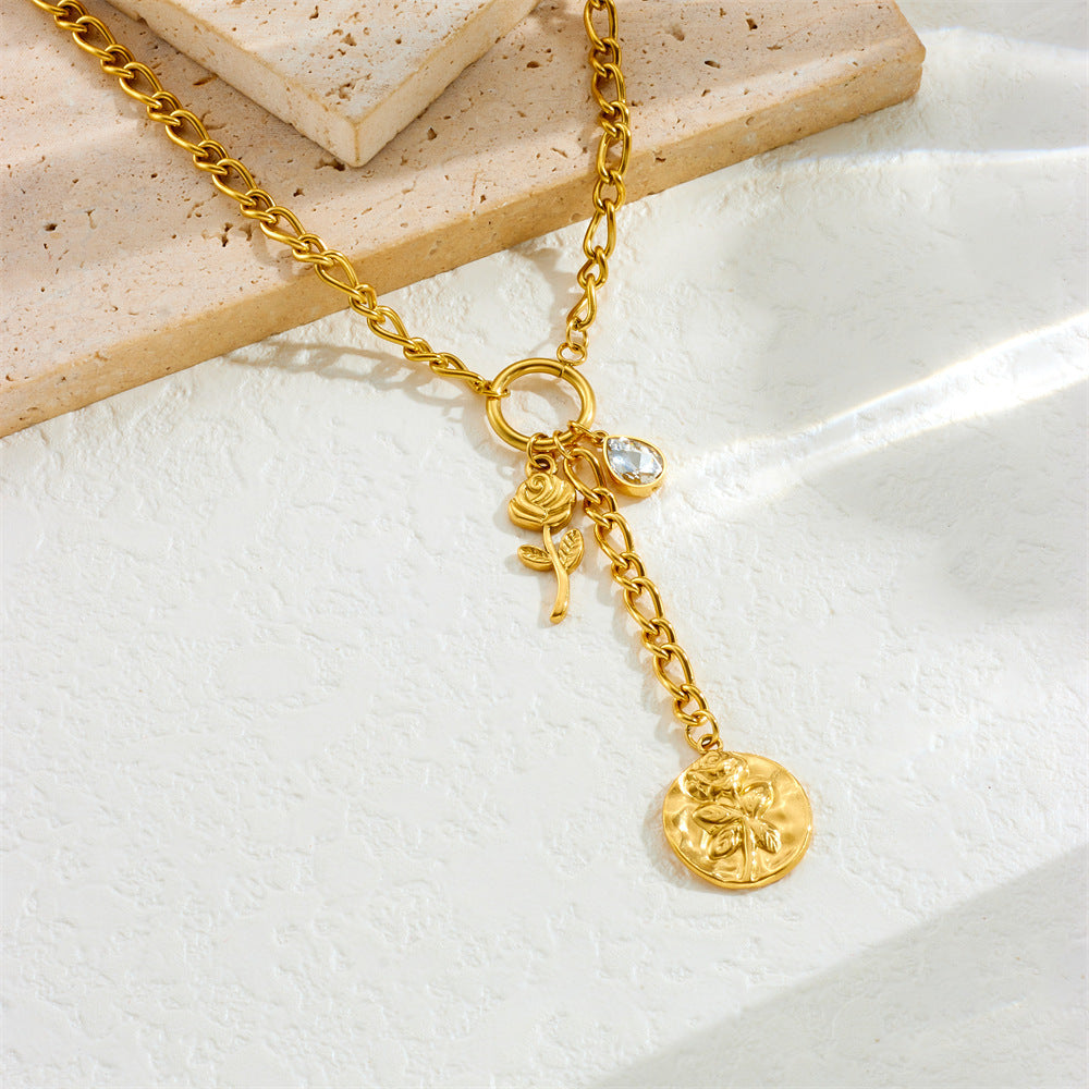 Drop-shaped Diamond Love Necklace