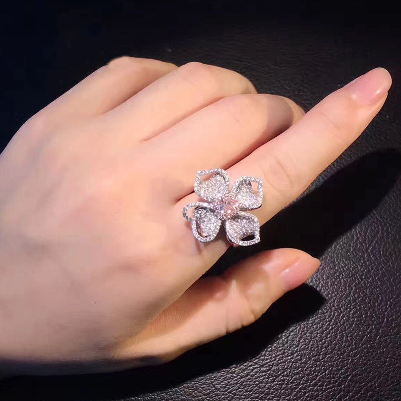 Diamond Clover Ring