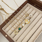 Retro Shell Flower Pendant