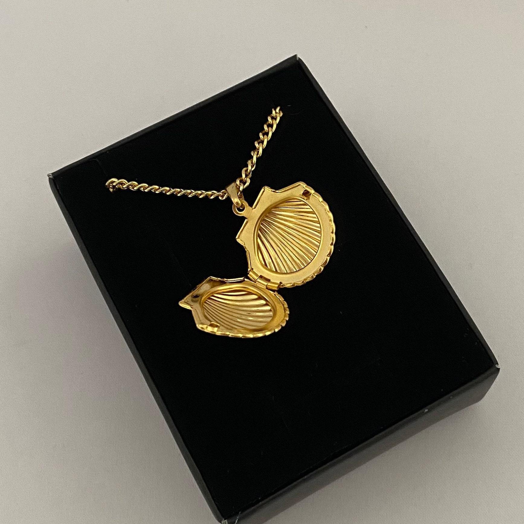 Shell Stainless Steel Album Necklaces